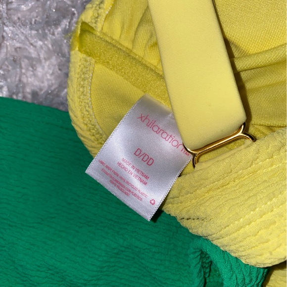 Yellow and Green Bikinis - Picture 3 of 6
